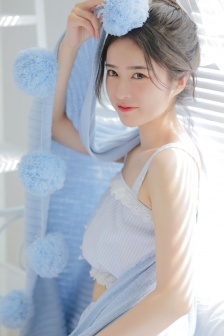 一女多男两根同时进去TXT